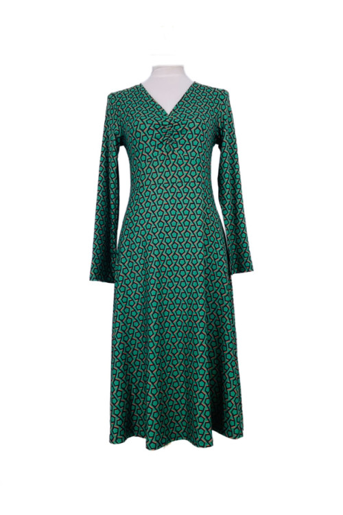 Rochie de zi in clos din tricot verde cu snur reglabil 